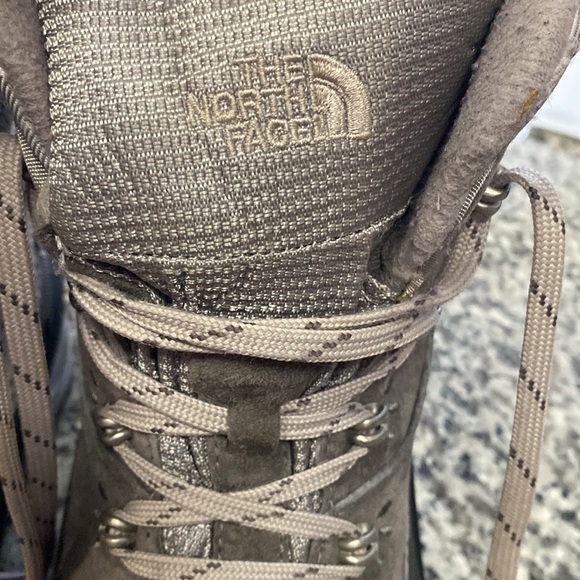 The North Face chilkat ll Gray and Black Winter Boots 200 g of primaloft - Picture 11 of 11